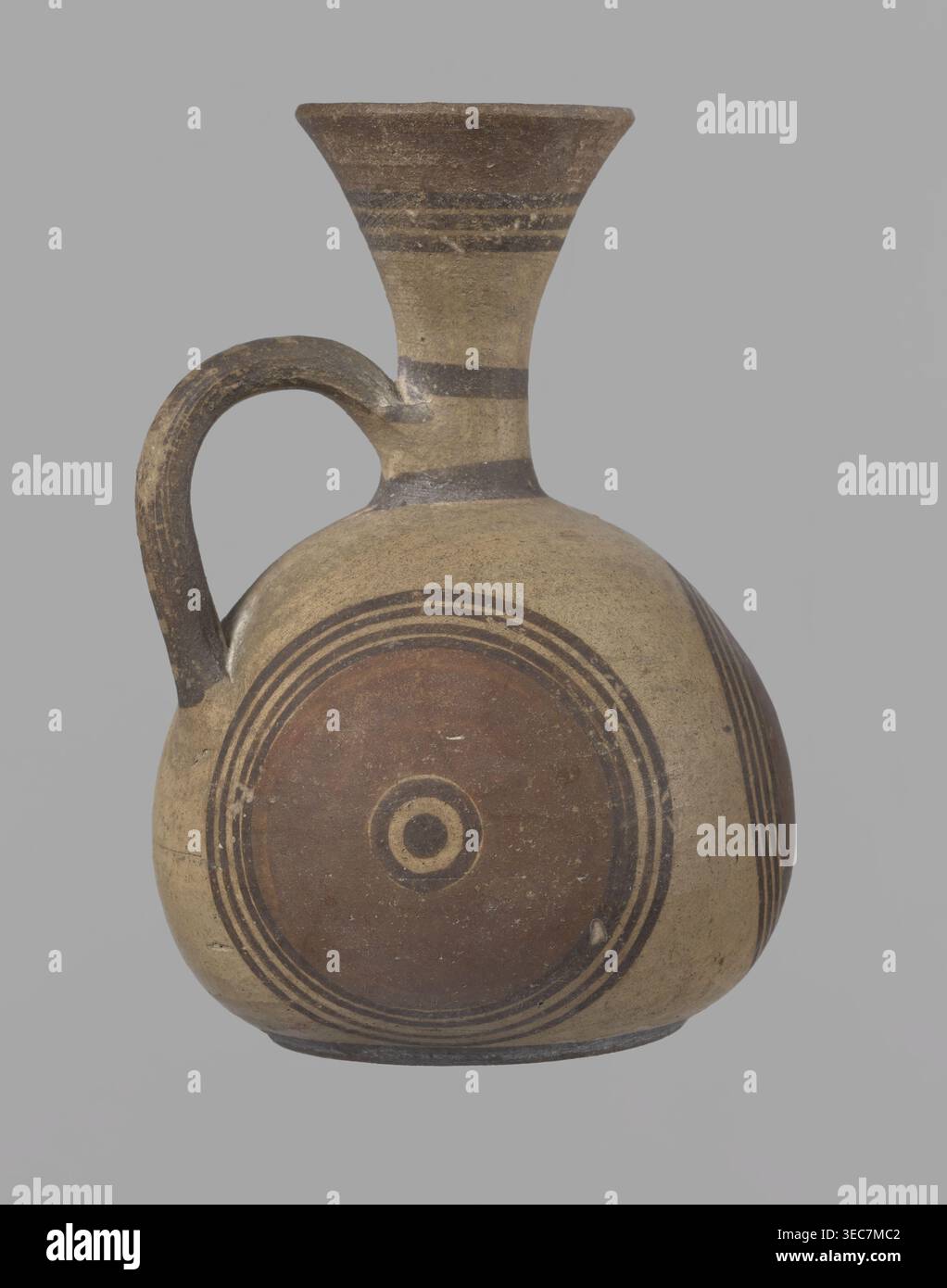 Cypriot jug, Cypriot pottery, Cypriot Bichrome Ware III. Jug on a low ...