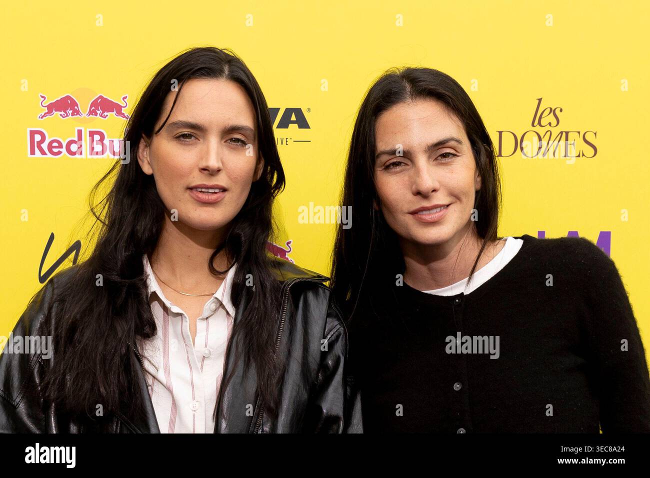 Sareur and Sofia Bustin attended 'IAM & comunidad LES DONES' Photocall ...