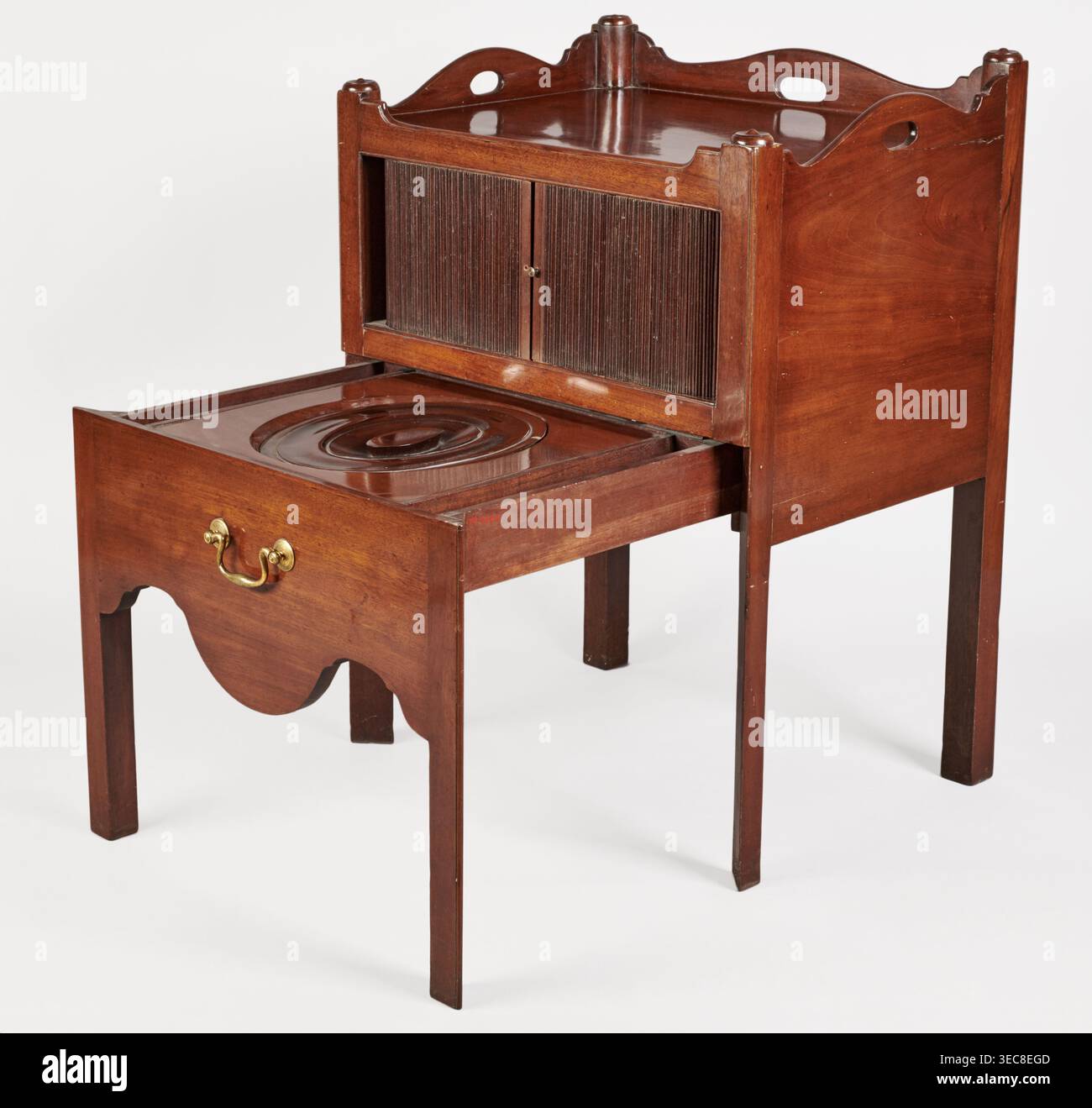 Bedside table with toilet, 4th quarter of the 18th century, England ...