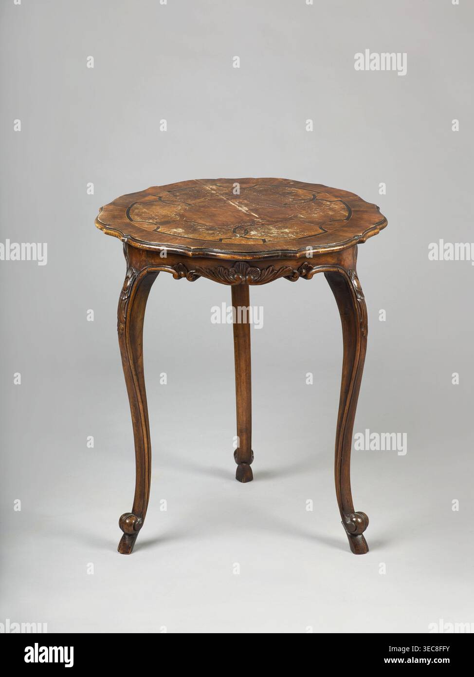 Table, rococo style with shell ornament, plant decorations, ROUND neo ...