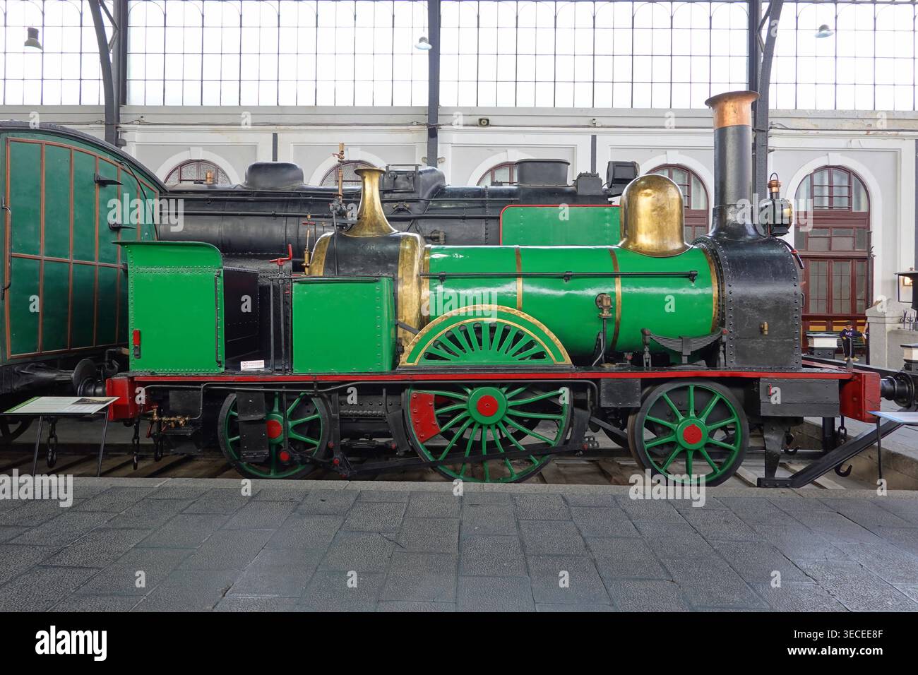 Madrid, Eisenbahnmuseum Museo del Ferrocarril de Madrid, Dampflok Nr 1 ...