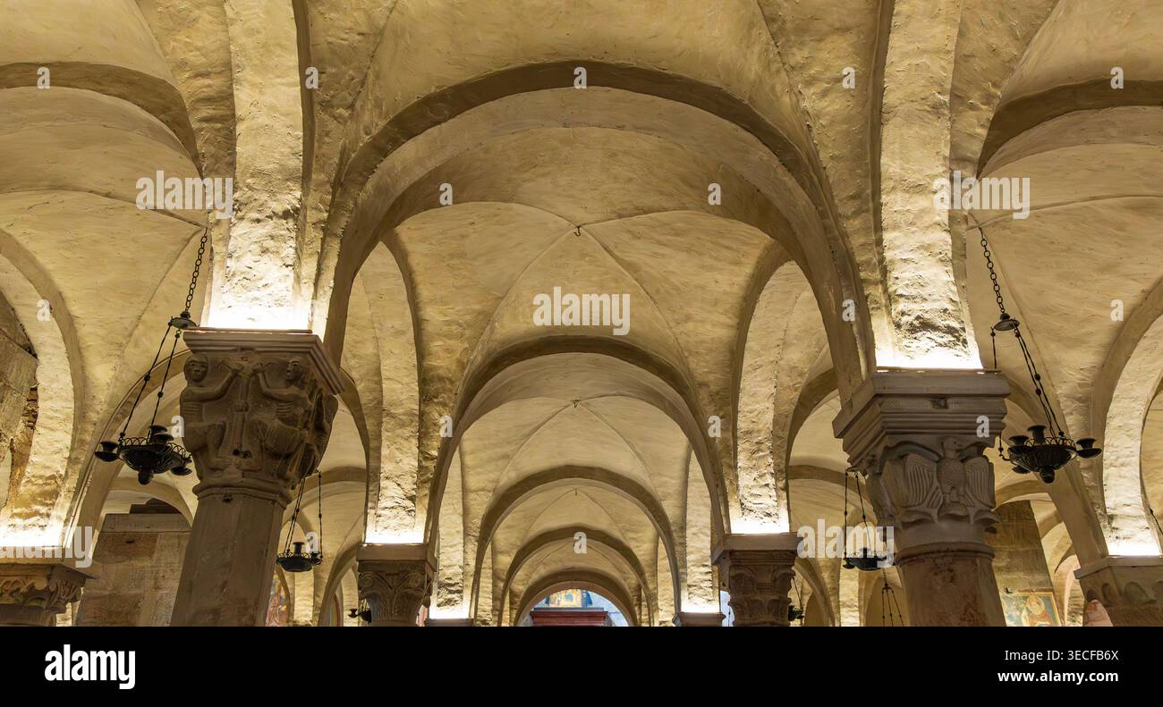 Interior romanesque crypt basilica hi-res stock photography and images ...