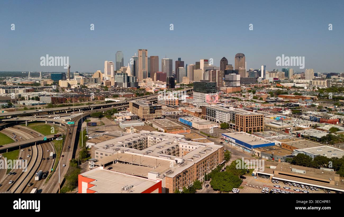 Dallas texas skyline hi-res stock photography and images - Alamy