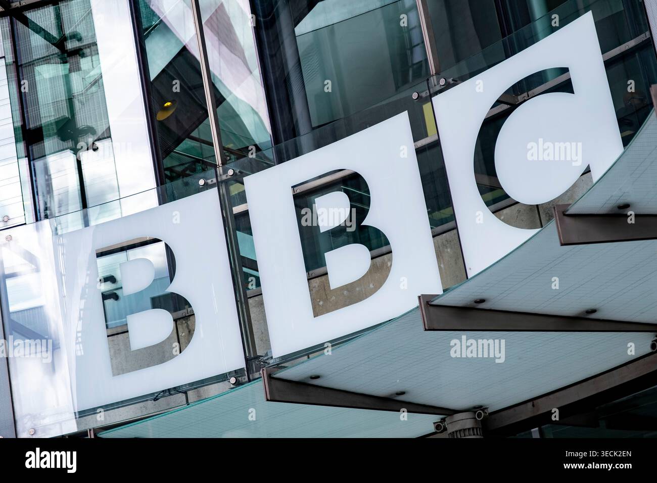 Bbc radio 3 logo hi-res stock photography and images - Alamy