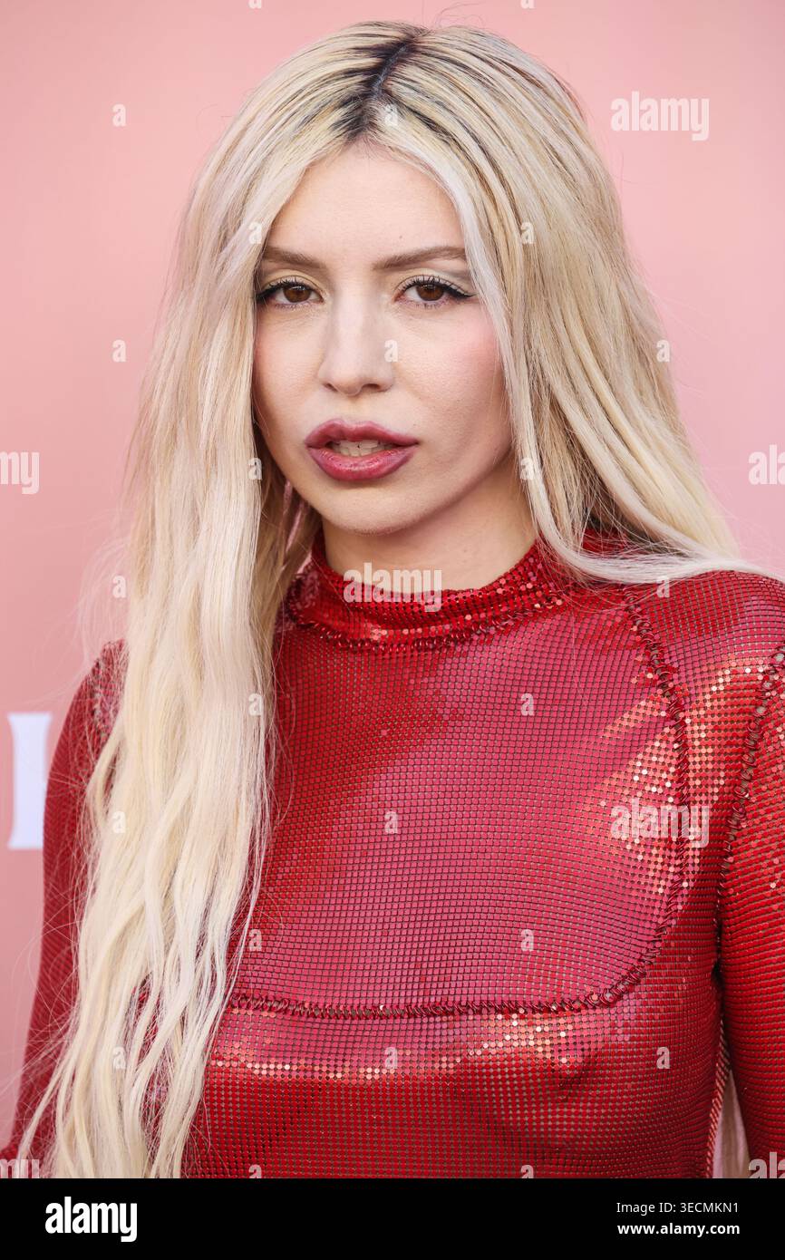 Ava max singer hi-res stock photography and images - Alamy