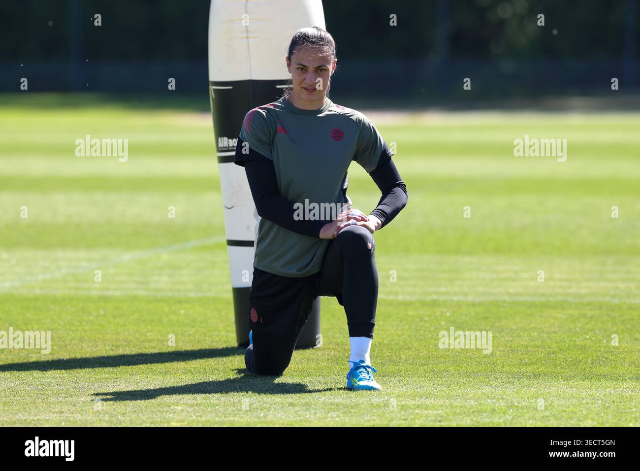 Maria Luisa Grohs (FC FC Bayern Munich, #01), cutout, GER, Official ...