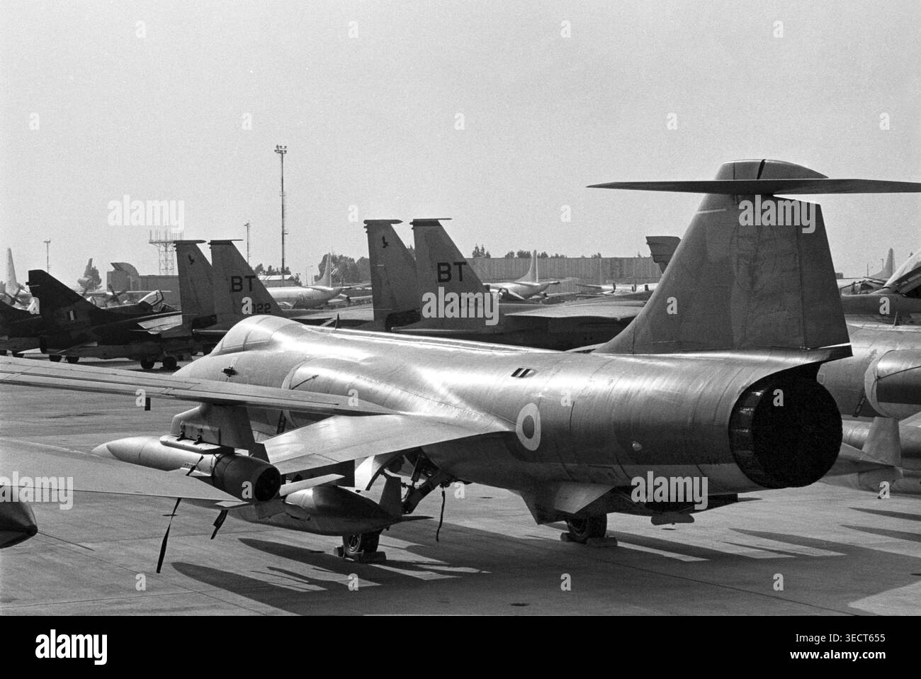 F 104 Black and White Stock Photos & Images - Alamy