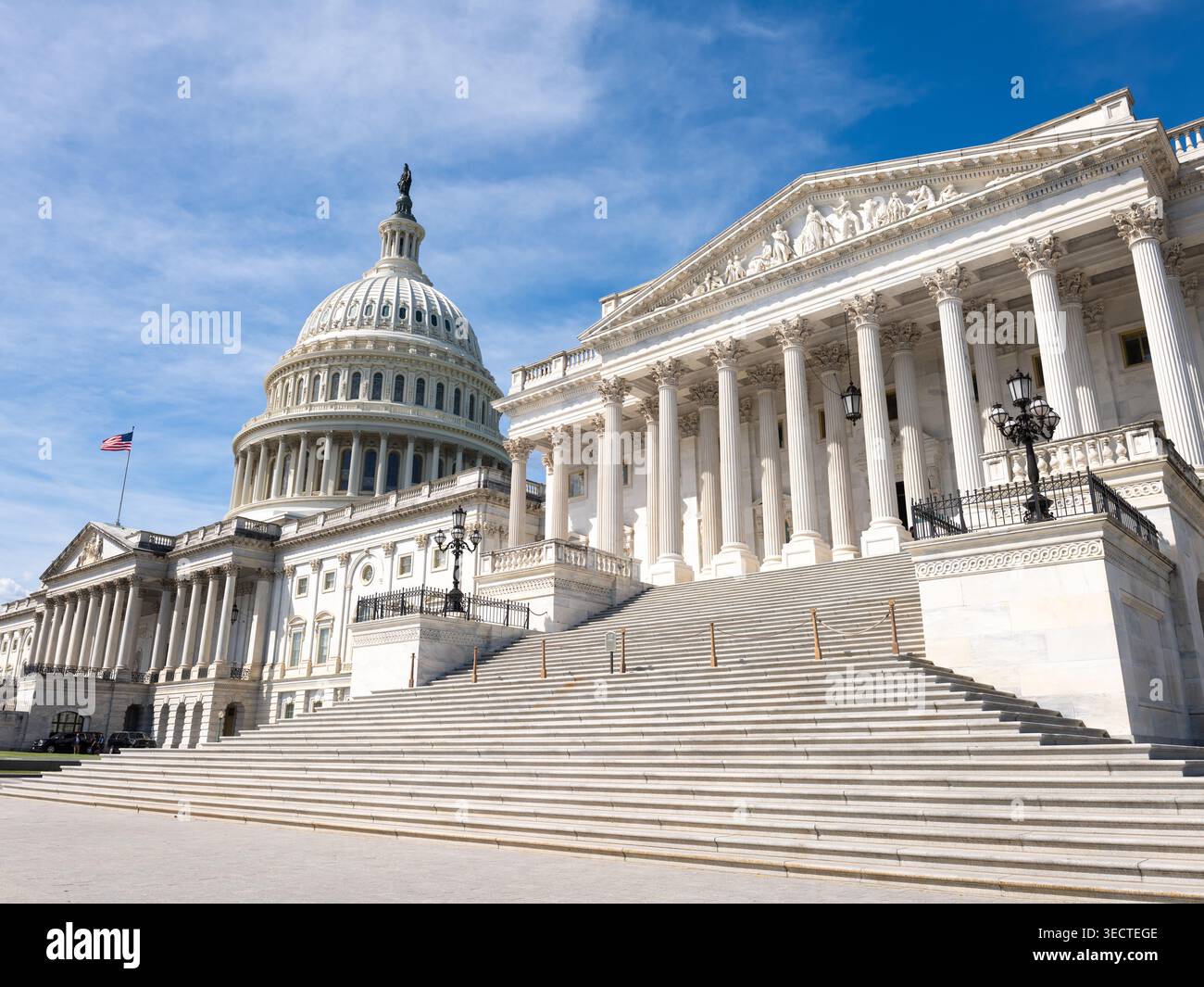 United States Capitol Building Neoclassical Architecture Washington DC ...