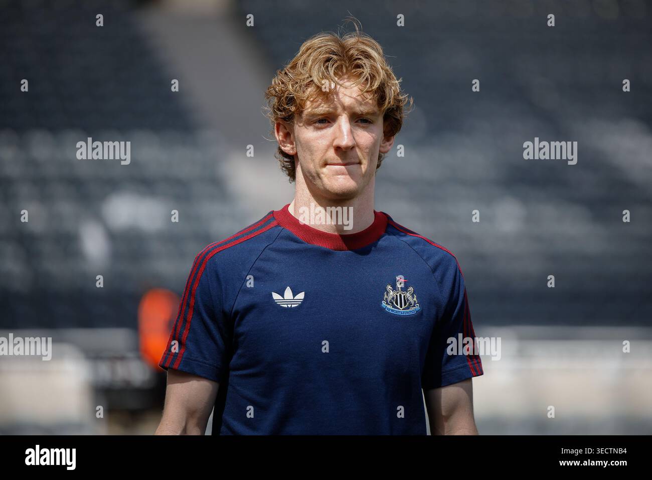 anthony-gordon-of-newcastle-united-arrives-for-todays-game-during-the