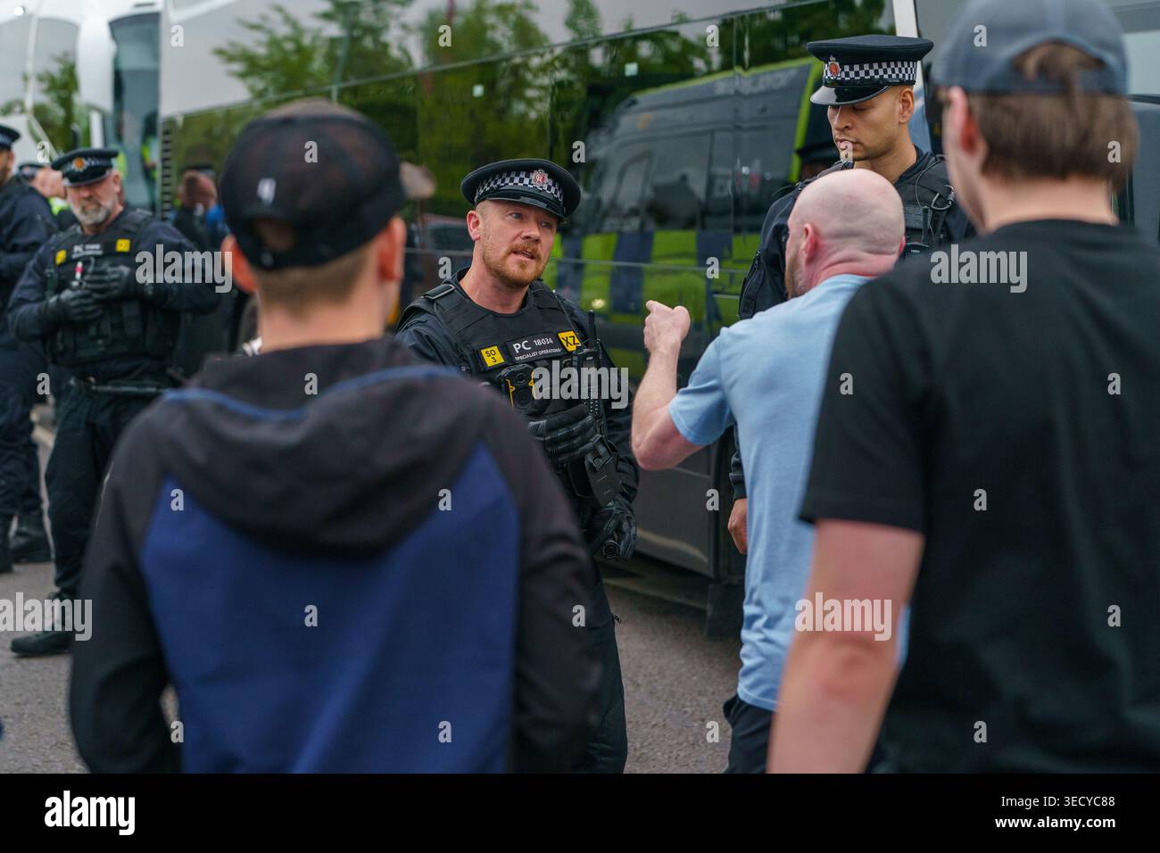 Manchester, UK, 2nd May 2026: Droylsden FC fans clash with police after ...