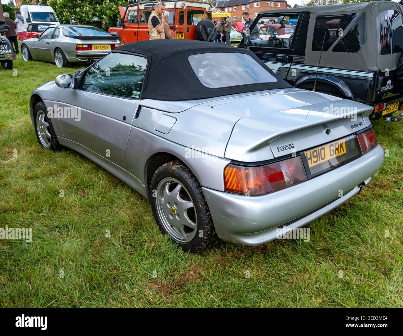 Lotus elan classic lotus car hi-res stock photography and images
