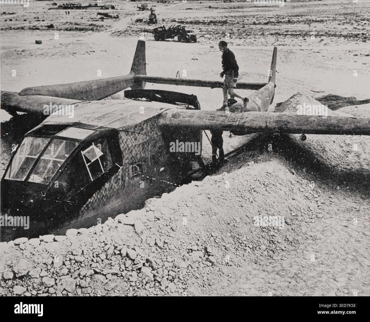 航空機・ヘリコプター Gotha Go 242A WWII German Landing Glider german-gotha-go-242-glider-