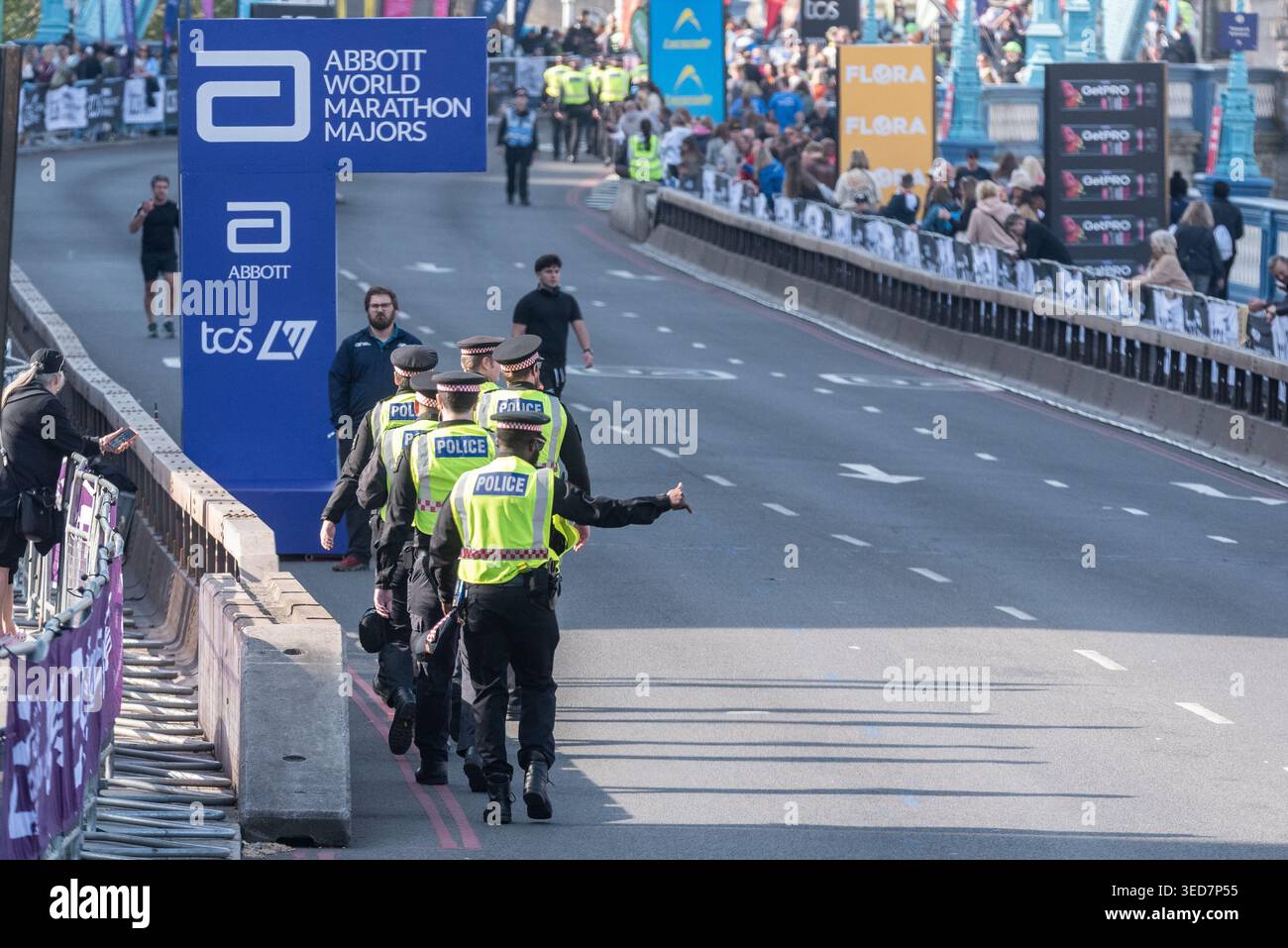 Policing at the 2026 TCS London Marathon, near Tower Bridge Stock Photo ...