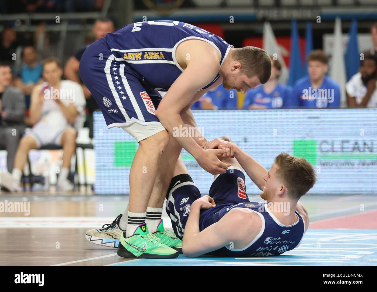 Torun 06.05.2026 Koszykowka ORLEN Basket Liga sezon 2025/2026 kolejka 30 mecz: Arriva LOTTO Twarde Pierniki Torun - AMW Arka Gdynia  --- Basketball ORLEN Basket League season 2025/2026 round 30 match: Arriva LOTTO Twarde Pierniki Torun - AMW Arka Gdynia n/z Krzysztof Babis Fot. Mateusz Bialczyk /arena akcji Stock Photo