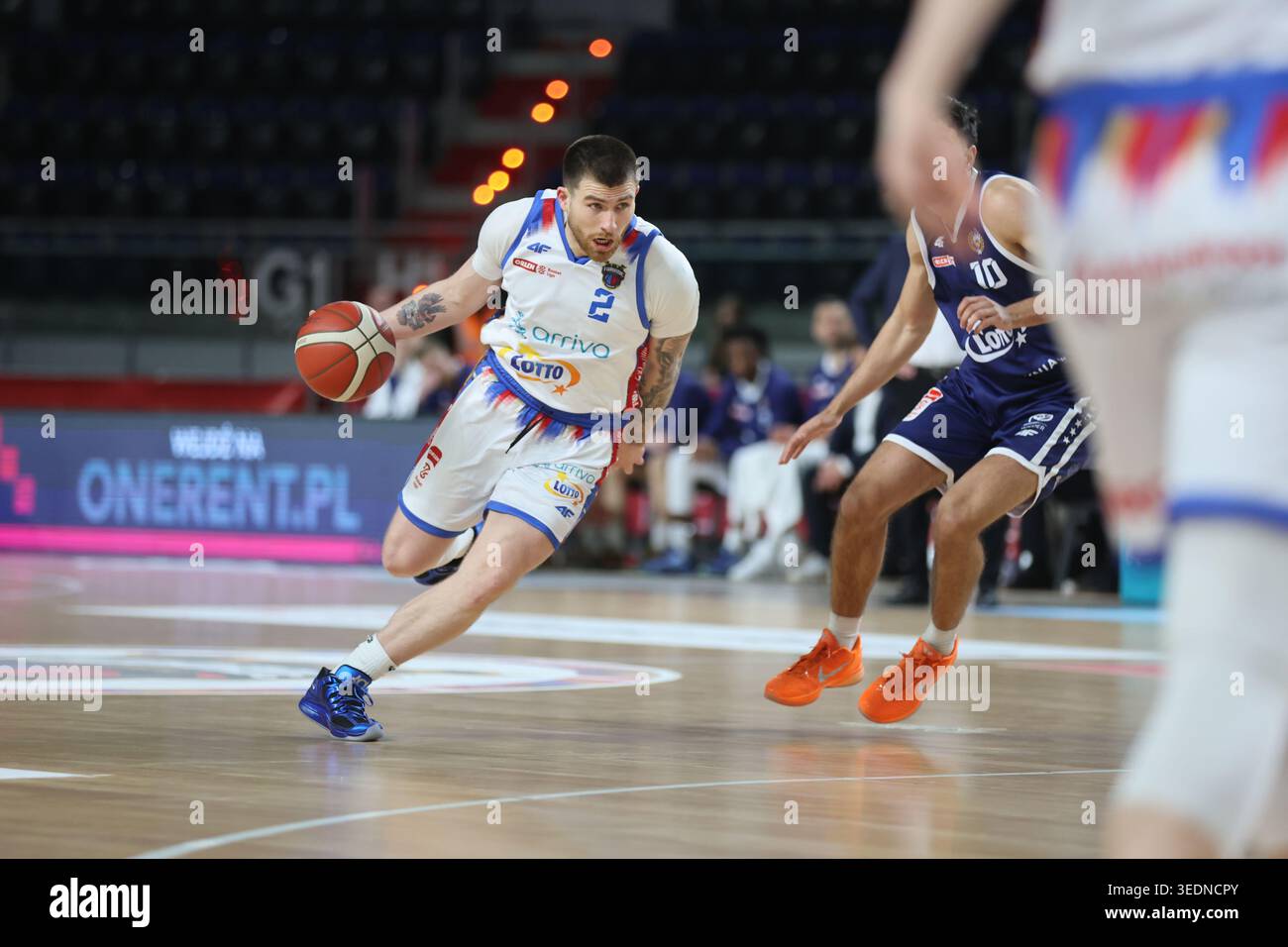 Torun 06.05.2026 Koszykowka ORLEN Basket Liga sezon 2025/2026 kolejka 30 mecz: Arriva LOTTO Twarde Pierniki Torun - AMW Arka Gdynia  --- Basketball ORLEN Basket League season 2025/2026 round 30 match: Arriva LOTTO Twarde Pierniki Torun - AMW Arka Gdynia n/z Tayler Persons  Fot. Mateusz Bialczyk /arena akcji Stock Photo