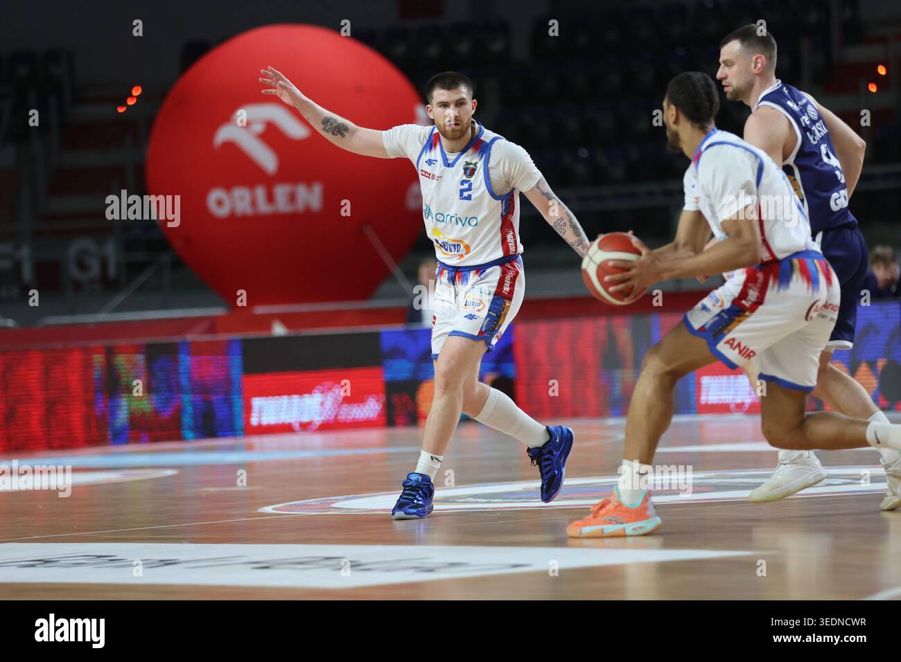 Torun 06.05.2026 Koszykowka ORLEN Basket Liga sezon 2025/2026 kolejka 30 mecz: Arriva LOTTO Twarde Pierniki Torun - AMW Arka Gdynia  --- Basketball ORLEN Basket League season 2025/2026 round 30 match: Arriva LOTTO Twarde Pierniki Torun - AMW Arka Gdynia n/z Tayler Persons  Fot. Mateusz Bialczyk /arena akcji Stock Photo