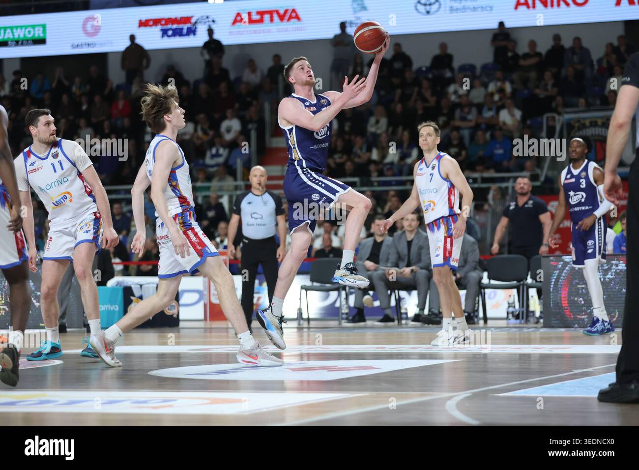 Torun 06.05.2026 Koszykowka ORLEN Basket Liga sezon 2025/2026 kolejka 30 mecz: Arriva LOTTO Twarde Pierniki Torun - AMW Arka Gdynia  --- Basketball ORLEN Basket League season 2025/2026 round 30 match: Arriva LOTTO Twarde Pierniki Torun - AMW Arka Gdynia n/z Kresimir Ljubicic  Fot. Mateusz Bialczyk /arena akcji Stock Photo