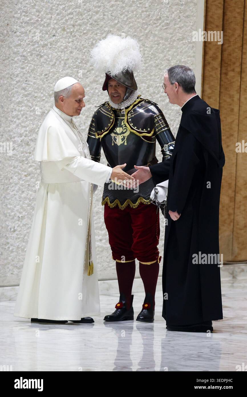 The Pope seen greeting Colonel Christoph Graf and Father Kolumban ...
