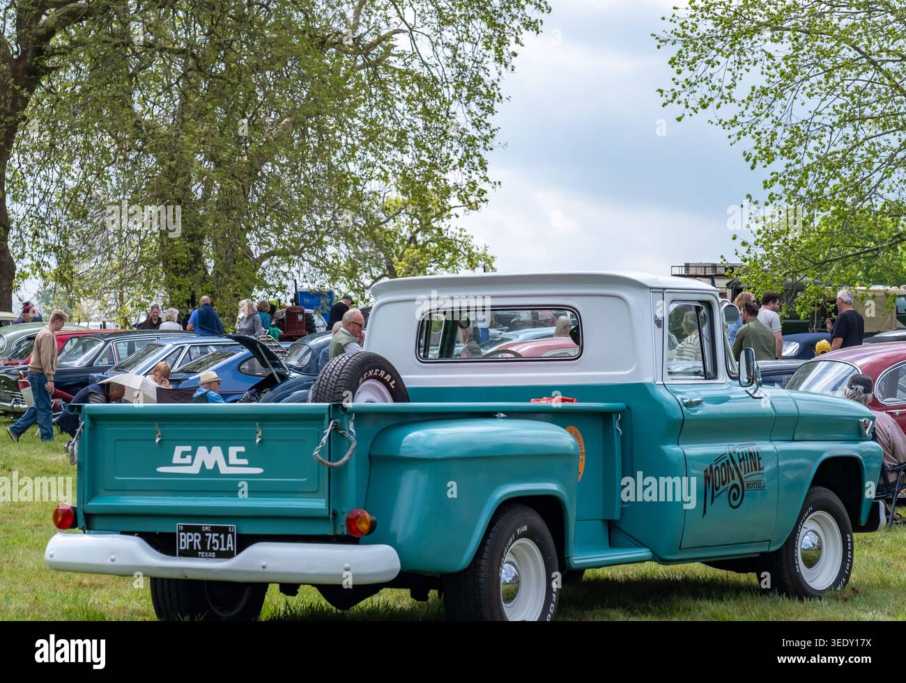 Iconic american truck hi-res stock photography and images - Alamy