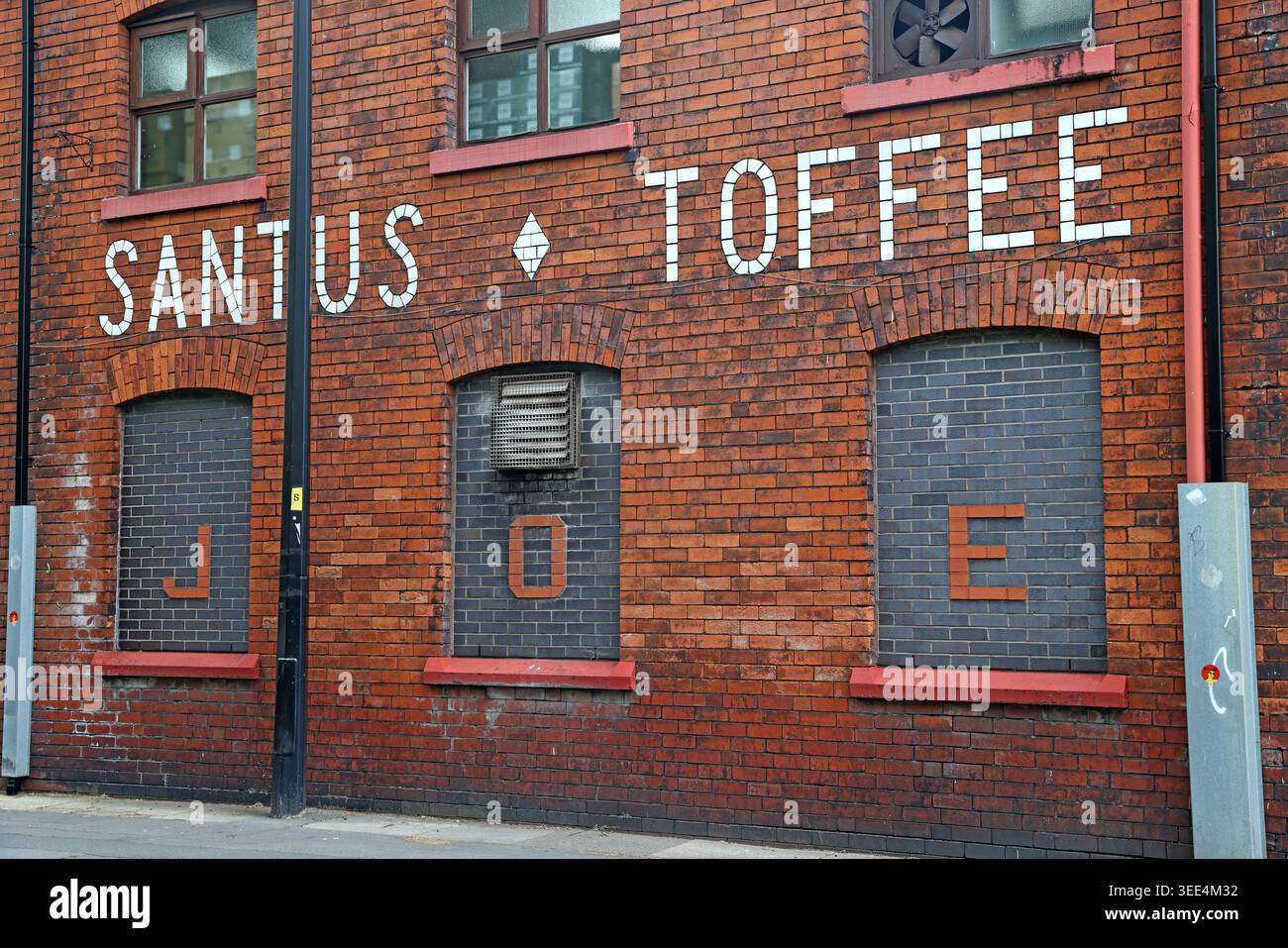 Santus Uncle Joes factory, Wigan, England, UK. Stock Photo