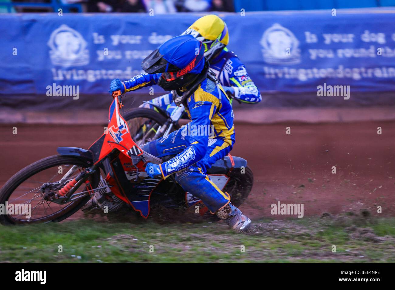 Jordy Loftus Of Edinburgh Monarchs Rides Inside Darryl Ritchings Guest jordy-loftus-of-edinburgh-monarchs-rides-inside-darryl-ritchings-guest