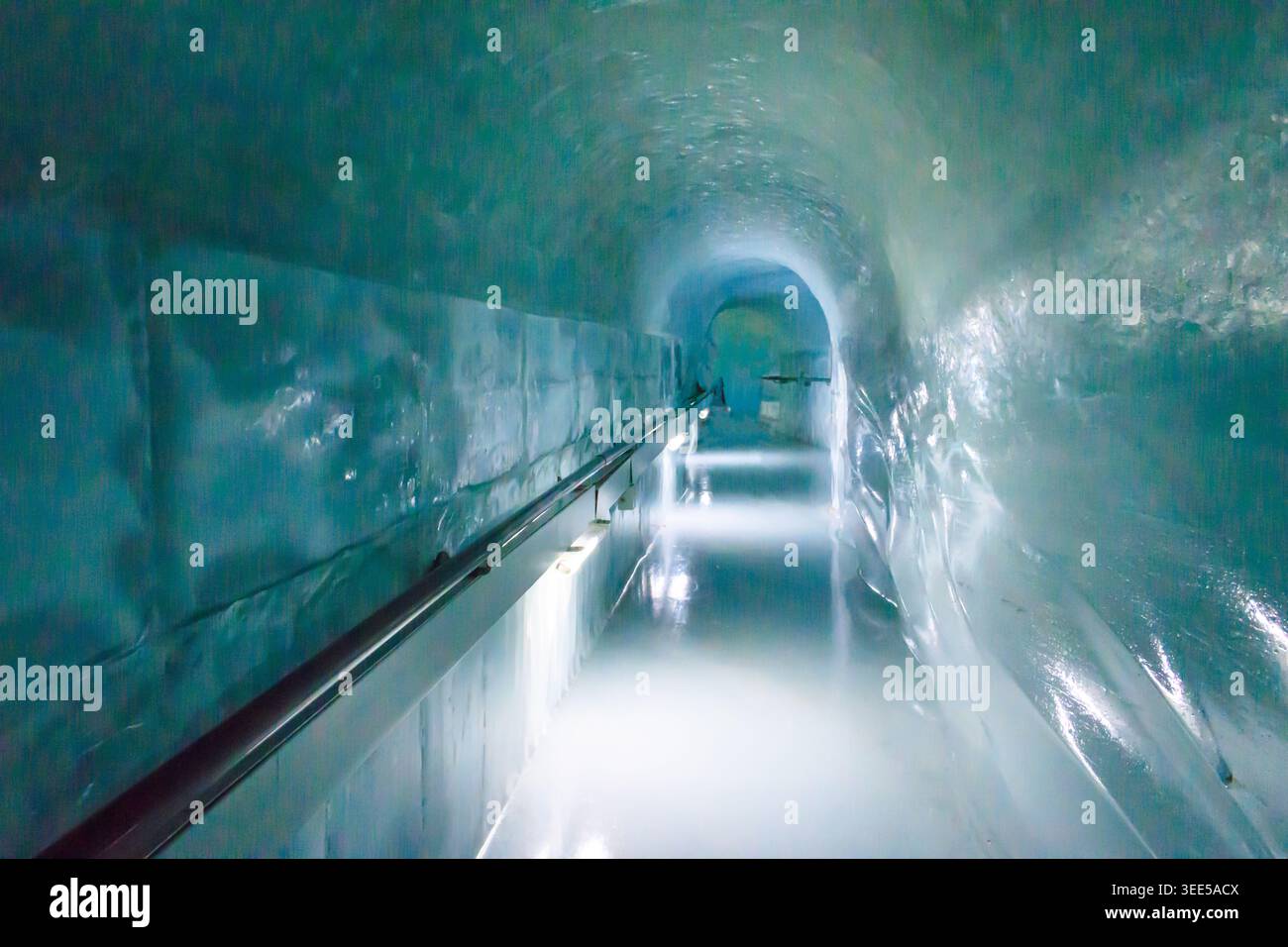 Ice palace switzerland hi-res stock photography and images - Alamy