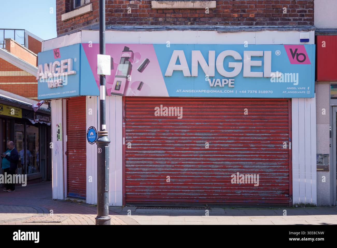 vape shop widnes Shops and Market in Widnes Town Centre. May 2026 Stock Photo