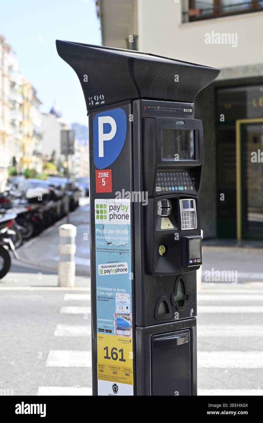 Parking ticket vending machine hi-res stock photography and images - Alamy