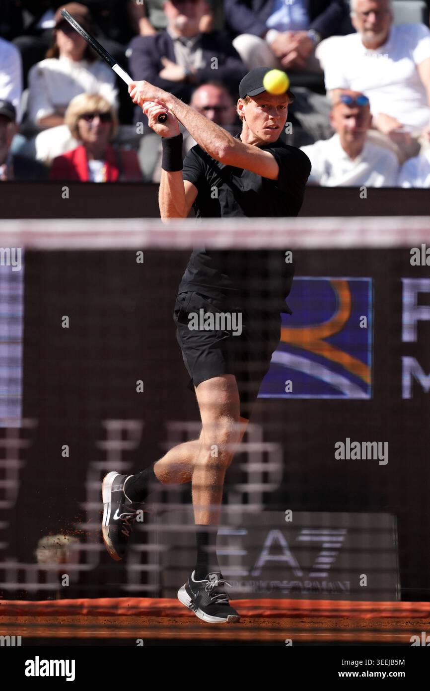 Rome, Italy. 11th May, 2026. Jannik Sinner of Italy during the match against Alexei Popyrin of Australia at the Internazionali BNL d'Italia 2026 tennis tournament at Foro Italico in Rome (Italy) on May, 11, 2026. Credit: Insidefoto/Alamy Live News Stock Photo
