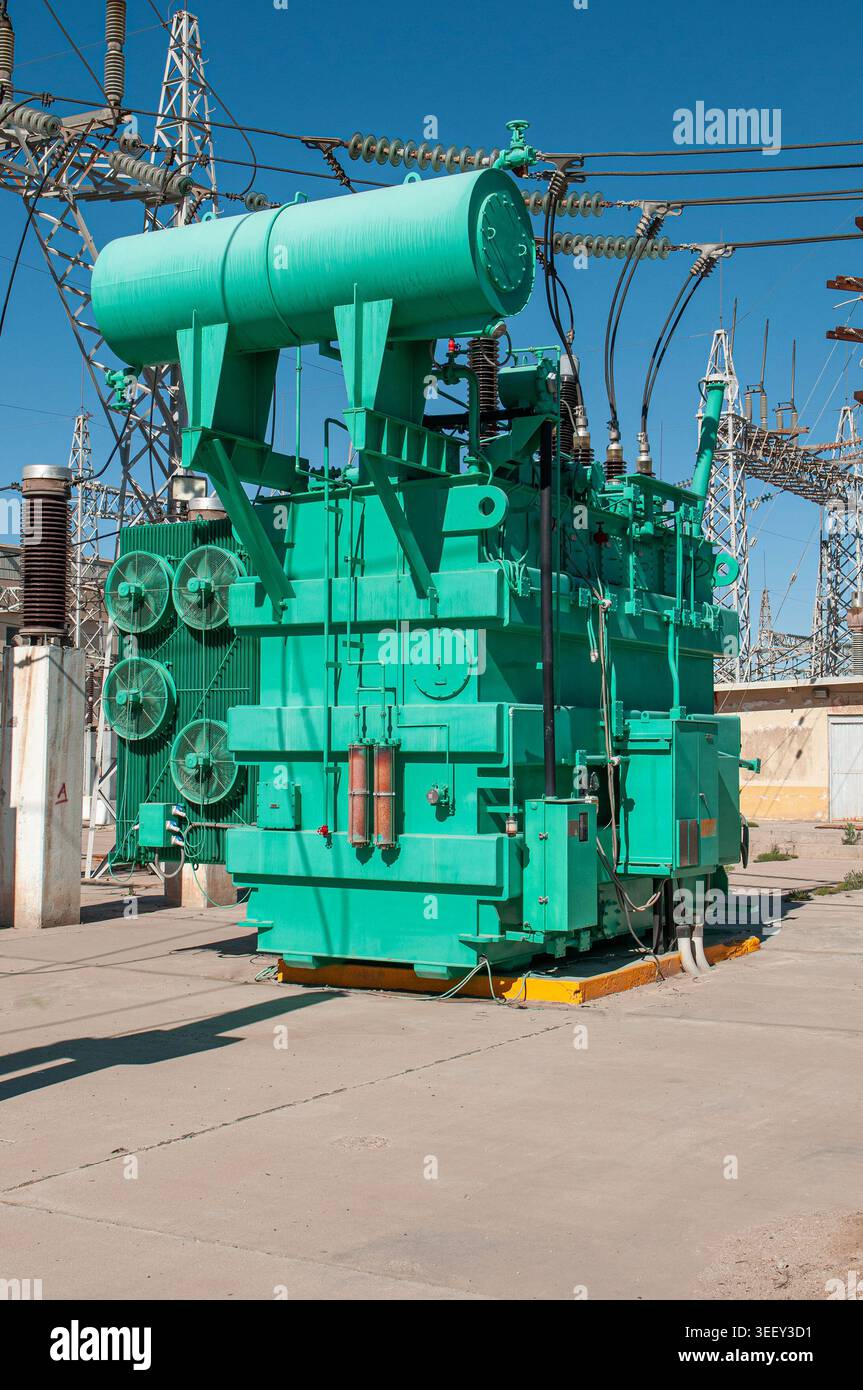 Substation Transformr Industrial high voltage transformer conservator hi-res stock ...