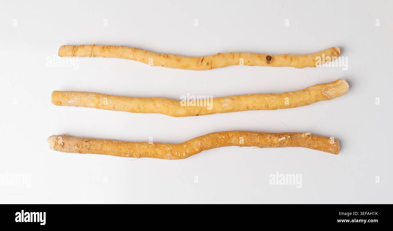 Muslim Toothbrush Peelu siwak hi-res stock photography and images - Alamy