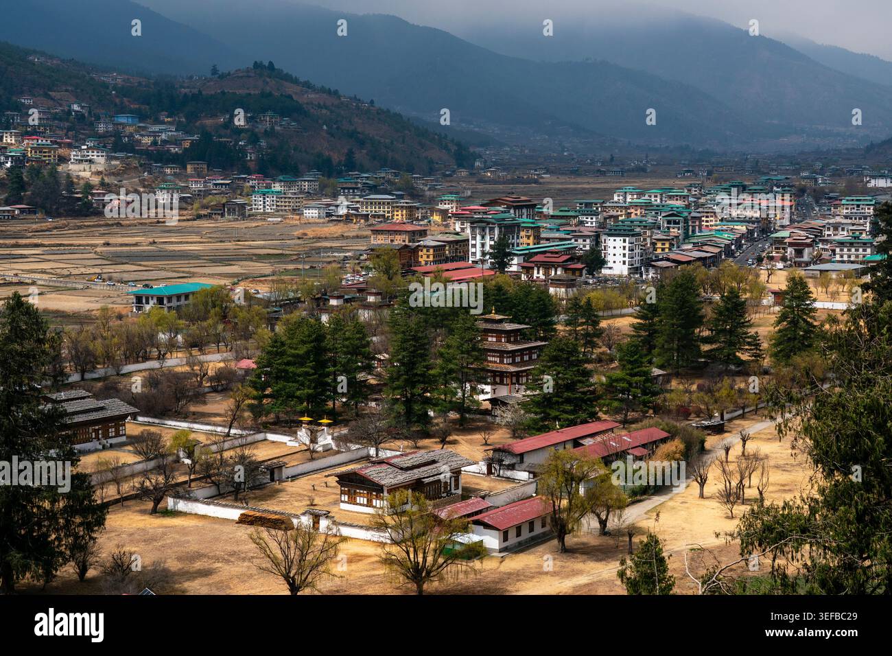 View of rinpong dzong monastery and the surrounding landscape of paro, bhutan in daylight Stock Photo
