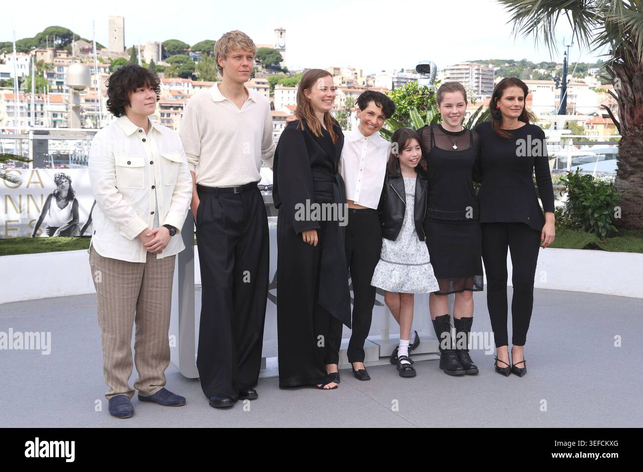 Alex C. Lo, Jakub Gierszal, Saskia Rosendahl, Manuela Martelli, Maya O ...