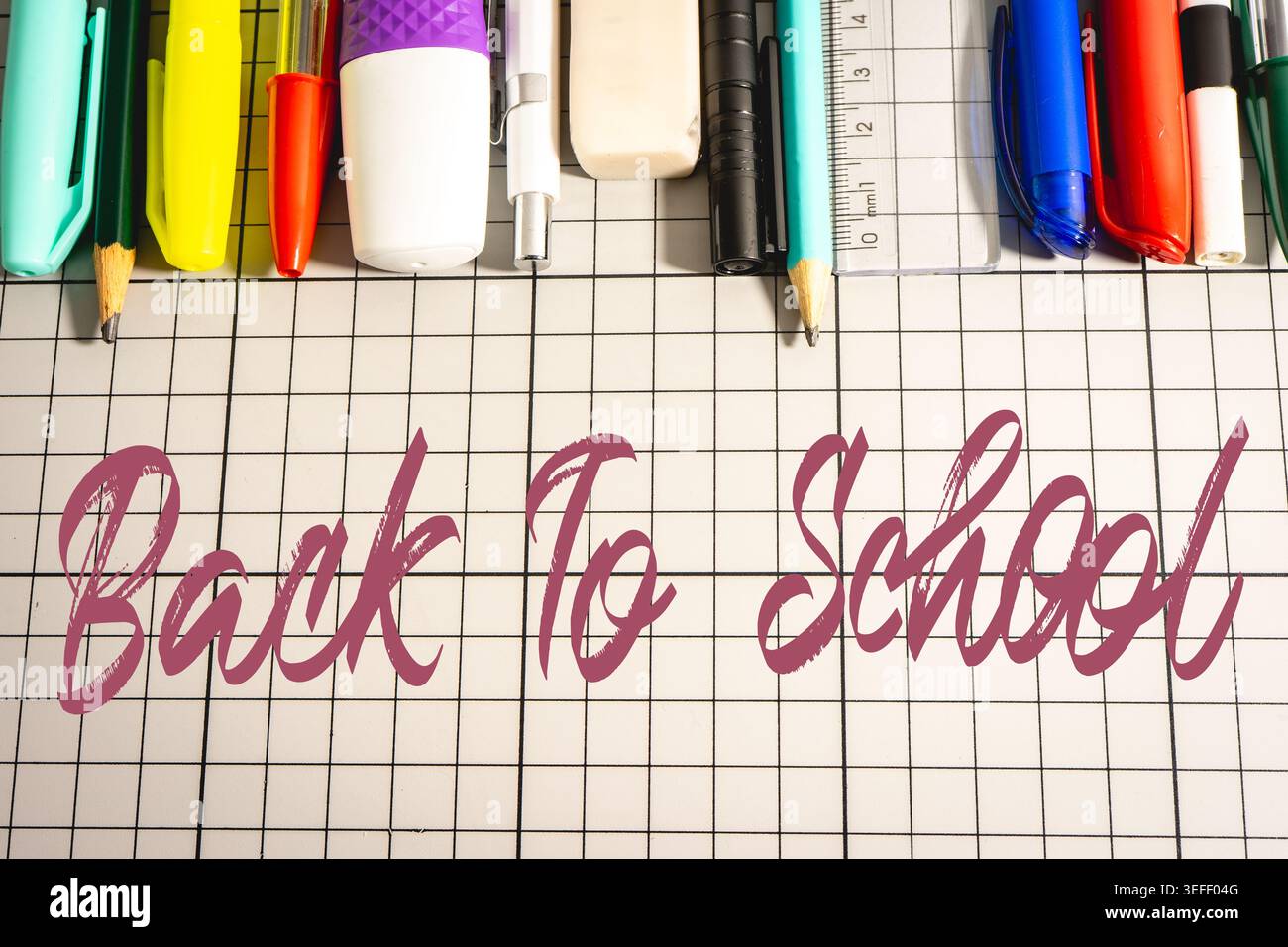 A Note with Back to School on it, on a White background Stock Photo - Alamy
