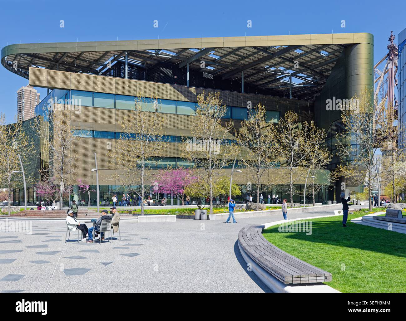 The Emma and Georgina Bloomberg Center at Cornell Tech on Roosevelt ...