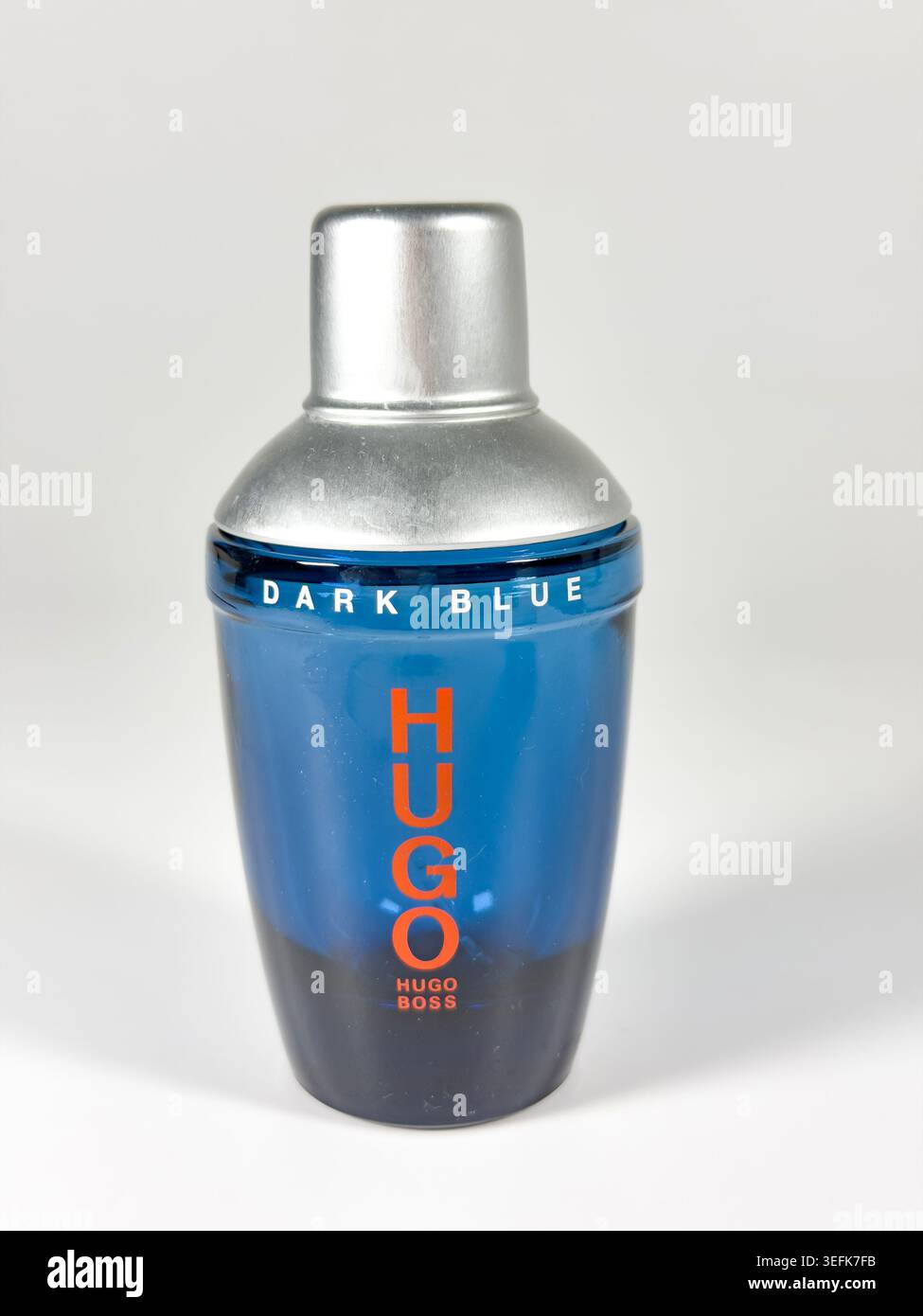 Туалетная вода Hugo Boss Hugo Dark Blue 75 мл