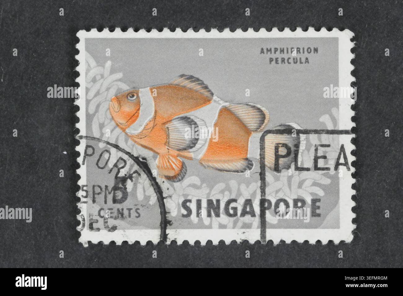 Singapore postage stamp hi-res stock photography and images - Alamy