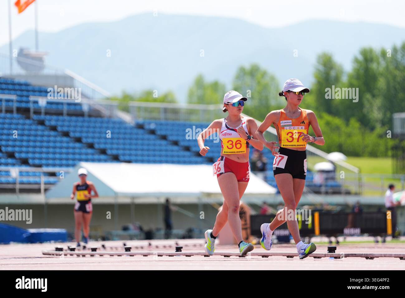 (L-R) Yukiko Umeno, Ayane Yanai, MAY 16, 2026 - Athletics : The 68th ...