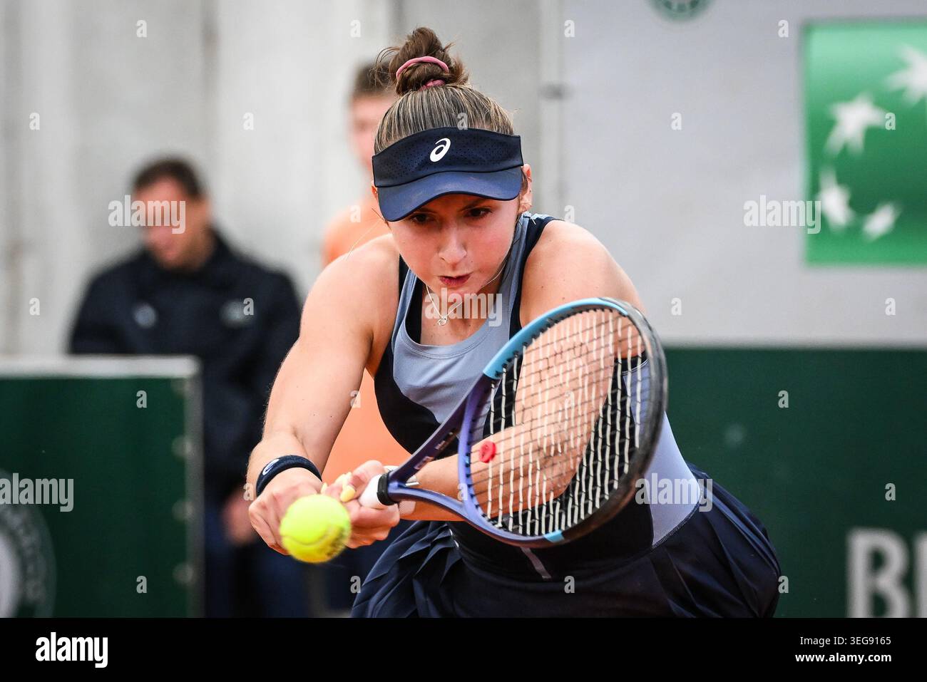 IPA84836371 - Mary STOIANA of United States during the first qualifying day of the Roland-Garros 2026, French Open, Grand Slam tennis tournament on 18 May 2026 at Roland-Garros stadium in Paris, France Stock Photo