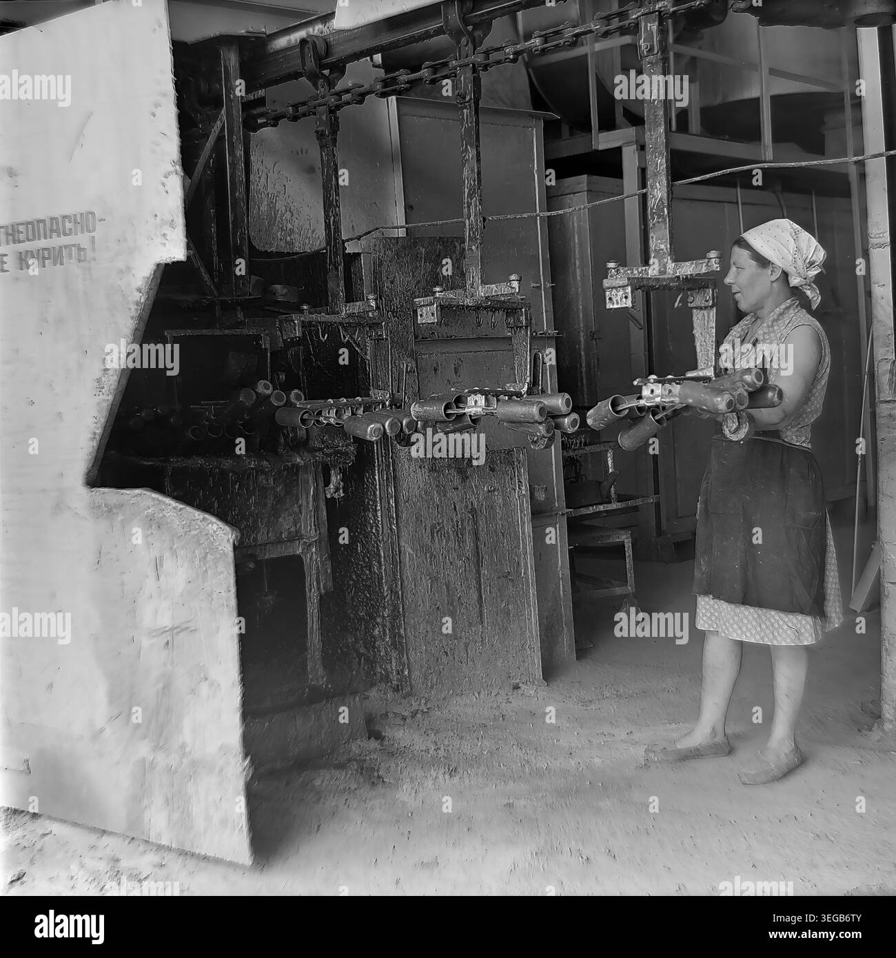 Hanging Labour Female hanging historical hi-res stock photography and images - Alamy
