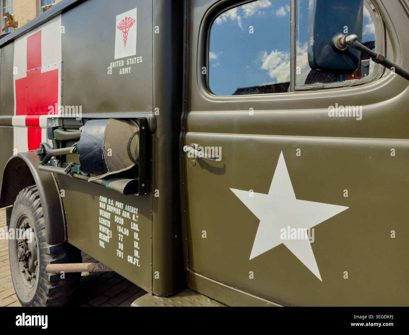 ヴィンテージ　U.S. Army Military Vehicle Us army vehicle hi-res stock photography and images - Alamy