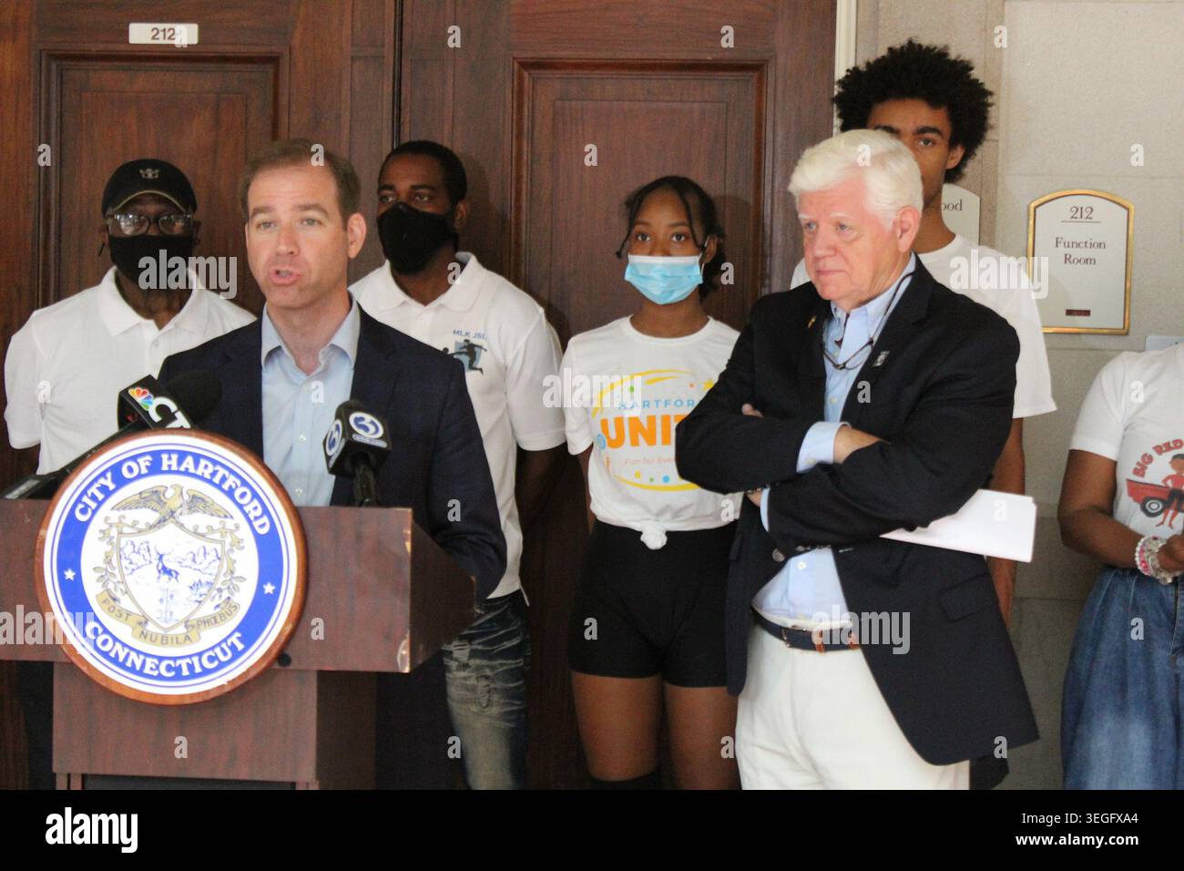 Mayor ted hi-res stock photography and images - Alamy