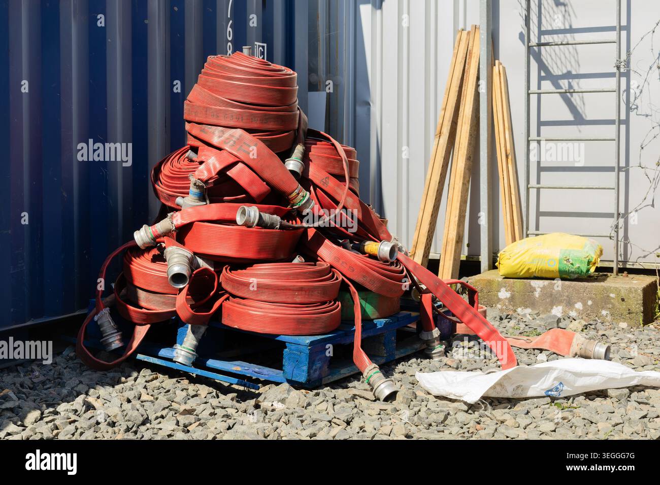 Firefighting response hi-res stock photography and images - Alamy