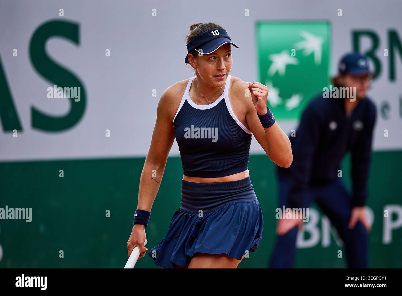 Paris, Ile-De-France, France. 20th May, 2026. Matilde Jorge of Portugal reacts with clenched fist during her Match against Mary Stoiana of United States during the French Open at Roland Garros - Tennis Grand Slam, 20.5.2026 in Paris (Roland Garros), France - Photo: Mathias Schulz (Credit Image: © Mathias Schulz/ZUMA Press Wire) EDITORIAL USAGE ONLY! Not for Commercial USAGE! Stock Photo