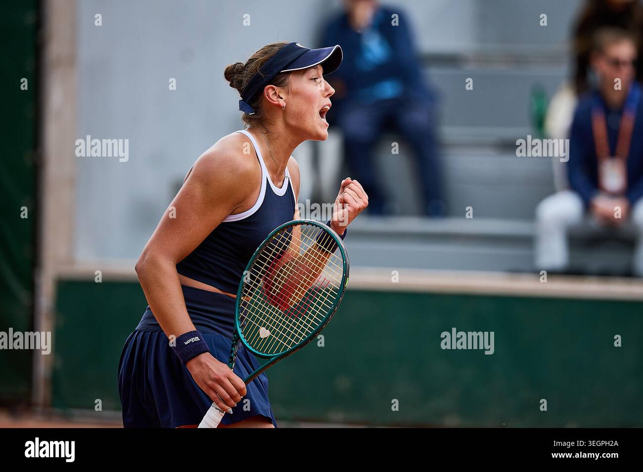 Paris, Ile-De-France, France. 20th May, 2026. Matilde Jorge of Portugal reacts with clenched fist during her Match against Mary Stoiana of United States during the French Open at Roland Garros - Tennis Grand Slam, 20.5.2026 in Paris (Roland Garros), France - Photo: Mathias Schulz (Credit Image: © Mathias Schulz/ZUMA Press Wire) EDITORIAL USAGE ONLY! Not for Commercial USAGE! Stock Photo