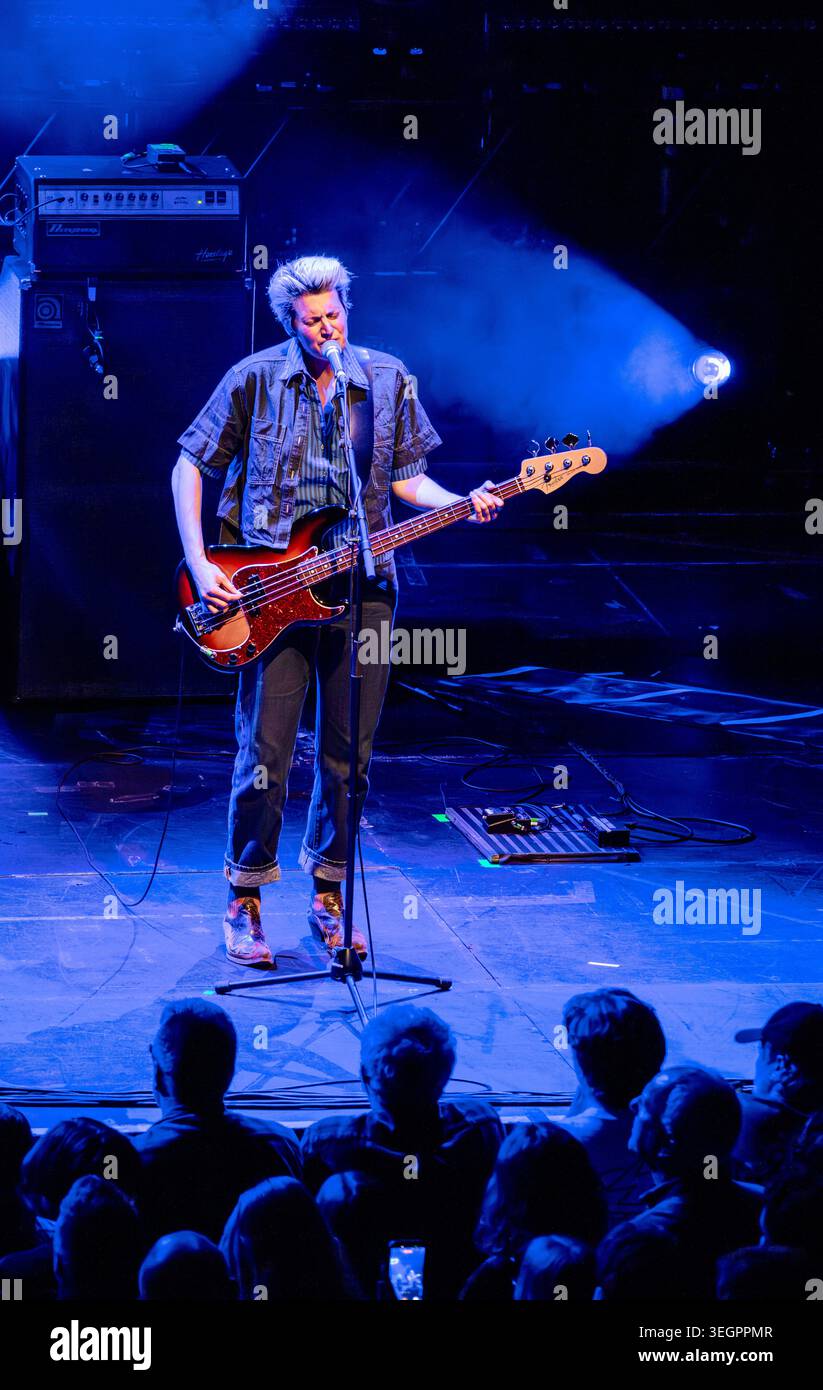 York, UK, 7th February 2026. Emma Richardson, bassist of American rock ...