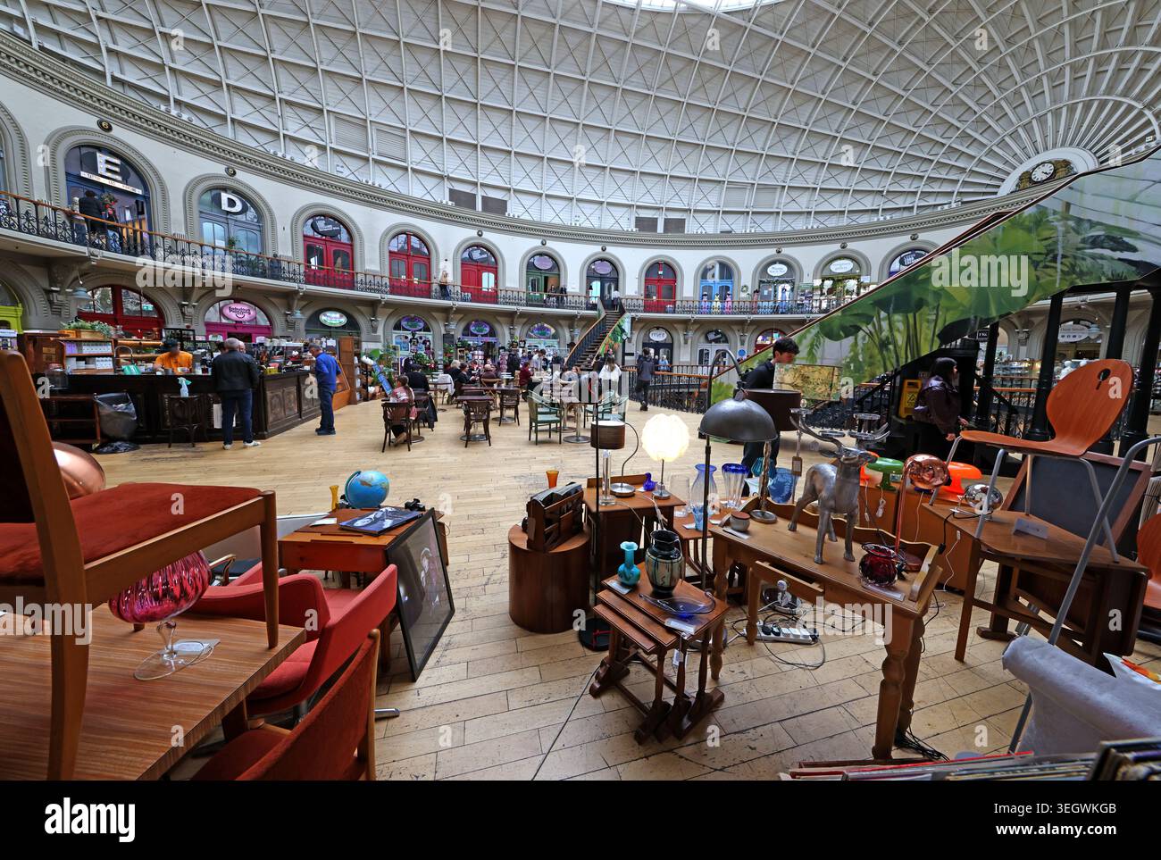 Leeds Corn Exchange interior in Leeds city centre, West Yorkshire, England, UK, showing interior shop and seating view. Stock Photo