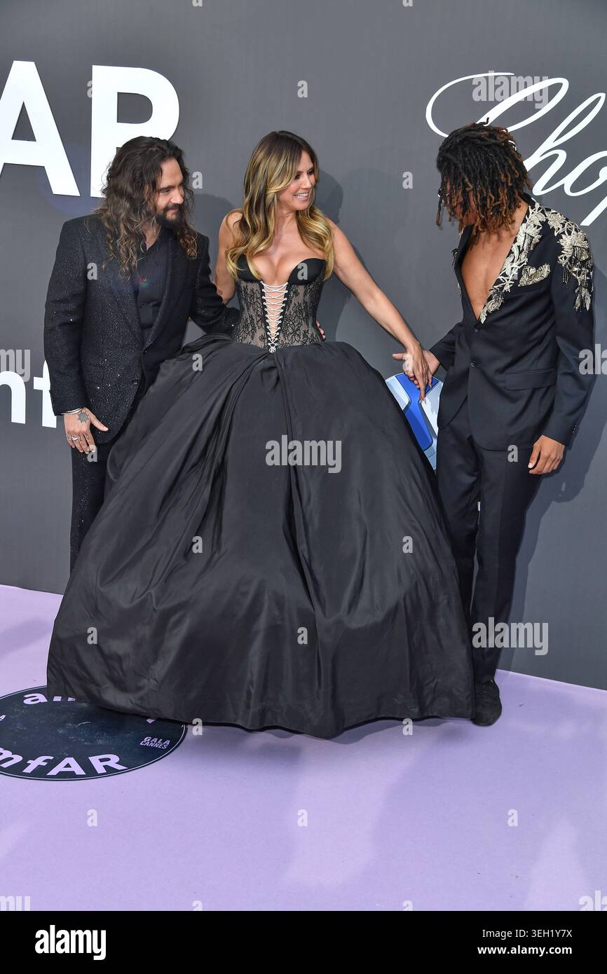 Tom Kaulitz, Heidi Klum und Henry Samuel bei der 32. amfAR Gala ...