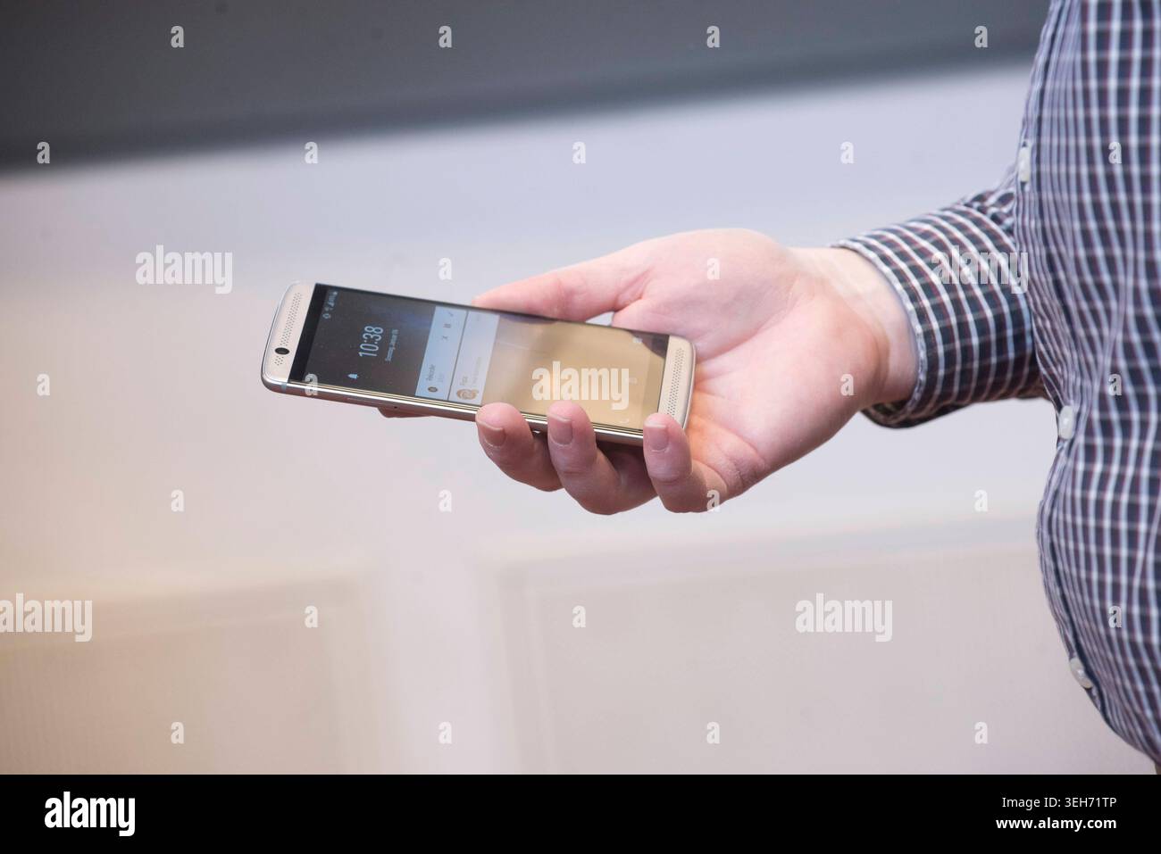 mobile phone or cell phone are normal mobile phone or cell phone Stock ...