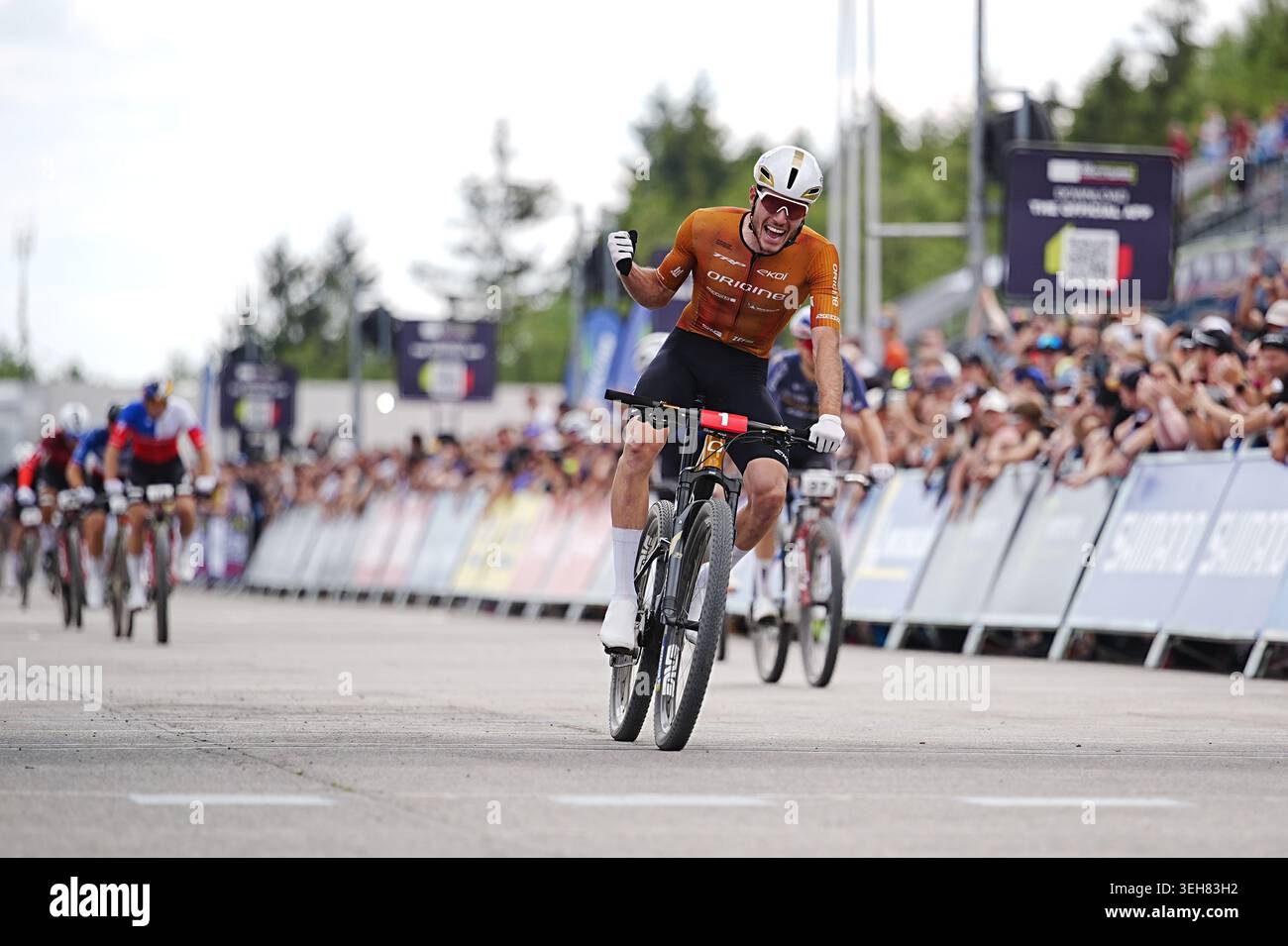 World Cup cross country mountain bike shorttrack men's race, Vysocina ...